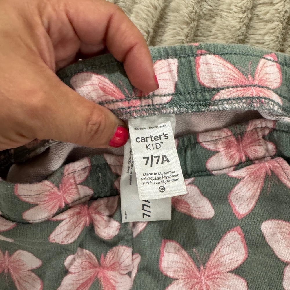 Carter’s Kid Girls Butterfly Print Shorts | Size 7 - Picture 3 of 3